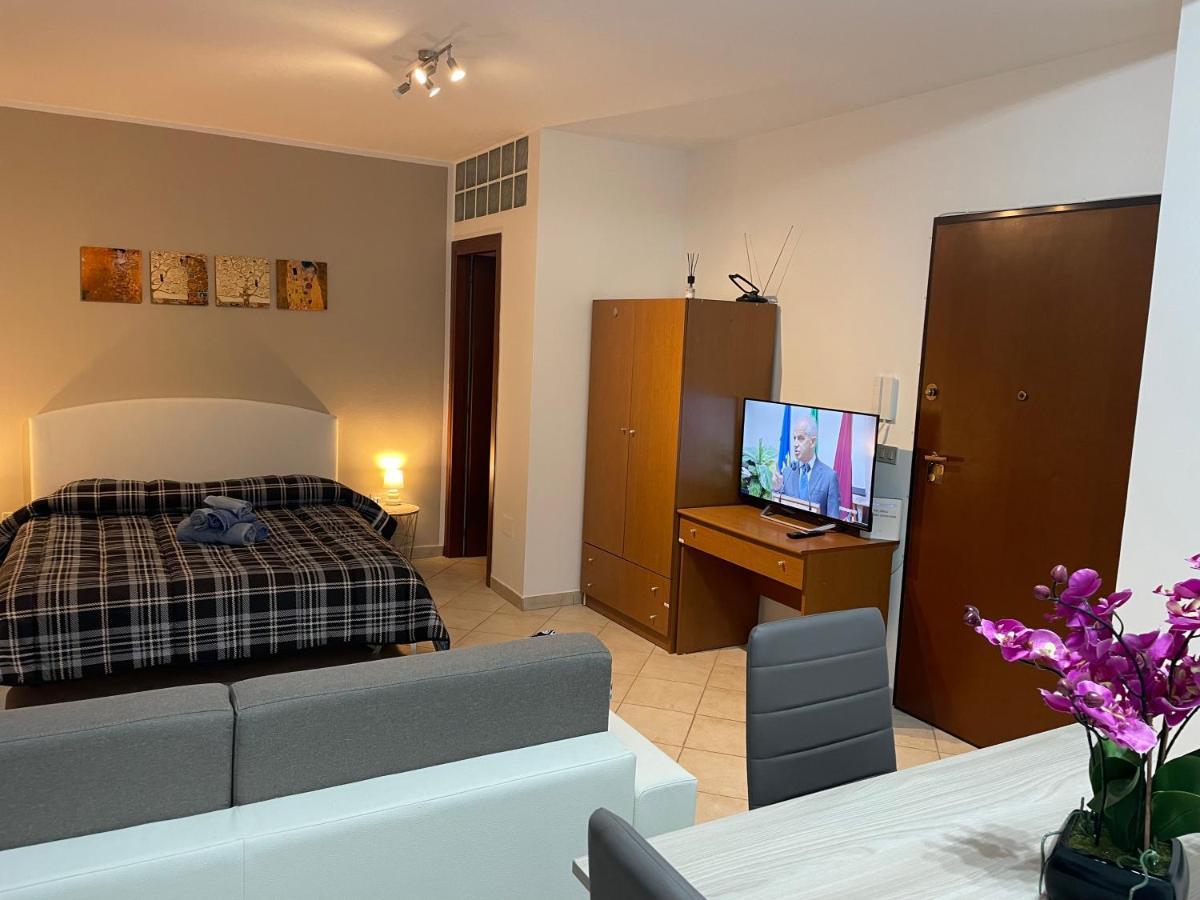 Apartamento Civico 2 Sassari Exterior foto